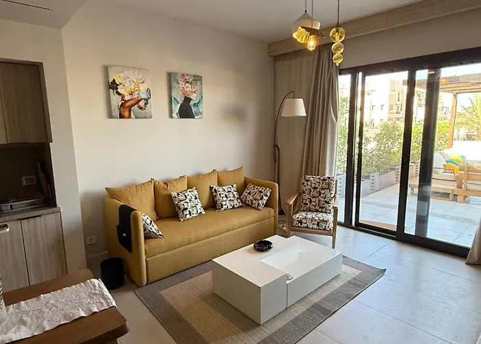 Appartement Elgouna, Elegant 1bedroom, Private Patio In Fanadir Marina *